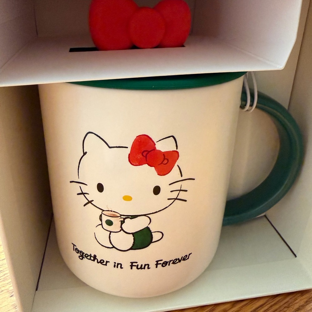 New Starbucks × Hello Kitty Ceramic Mug from the "Together in Fun Forever" 16oz - Picture 2 of 4
